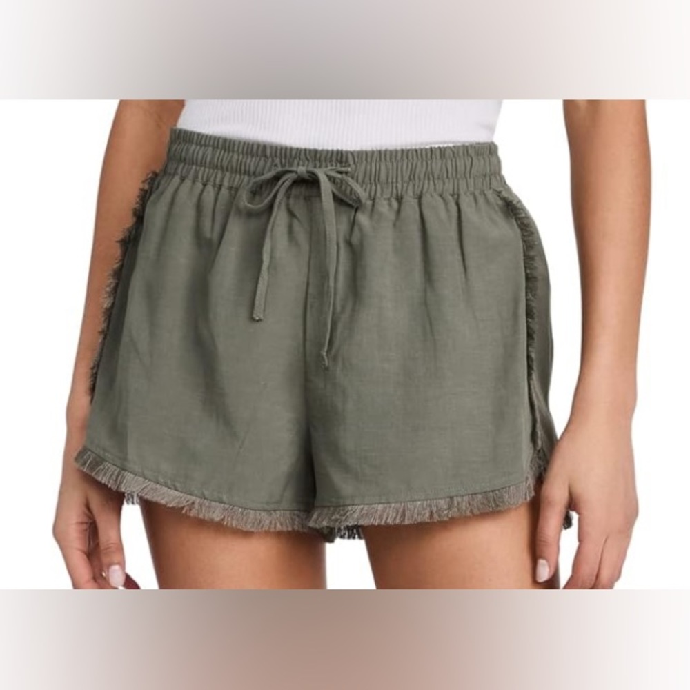 New! BB DAKOTA Women's Pack Light Shorts surplus green size large